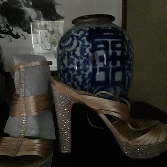 Ralph Lauren evening high heel sandals - Picture 6 of 8